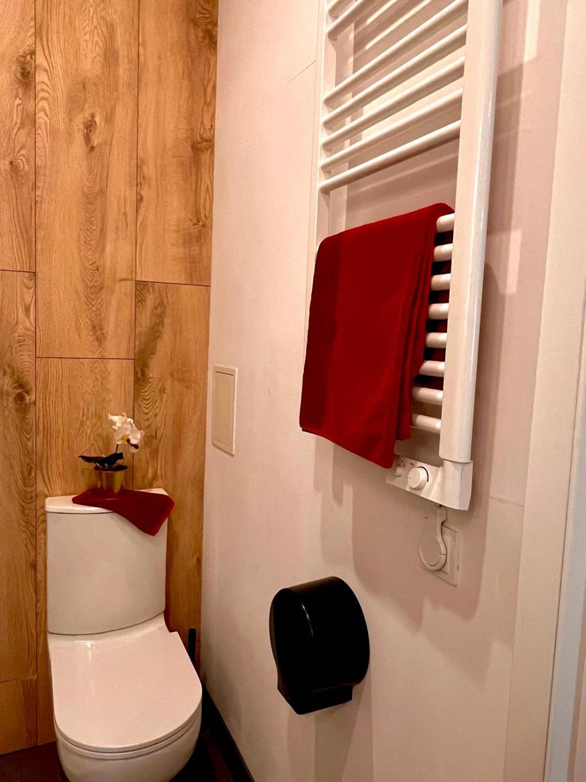 Special 1 Bed Center Butas